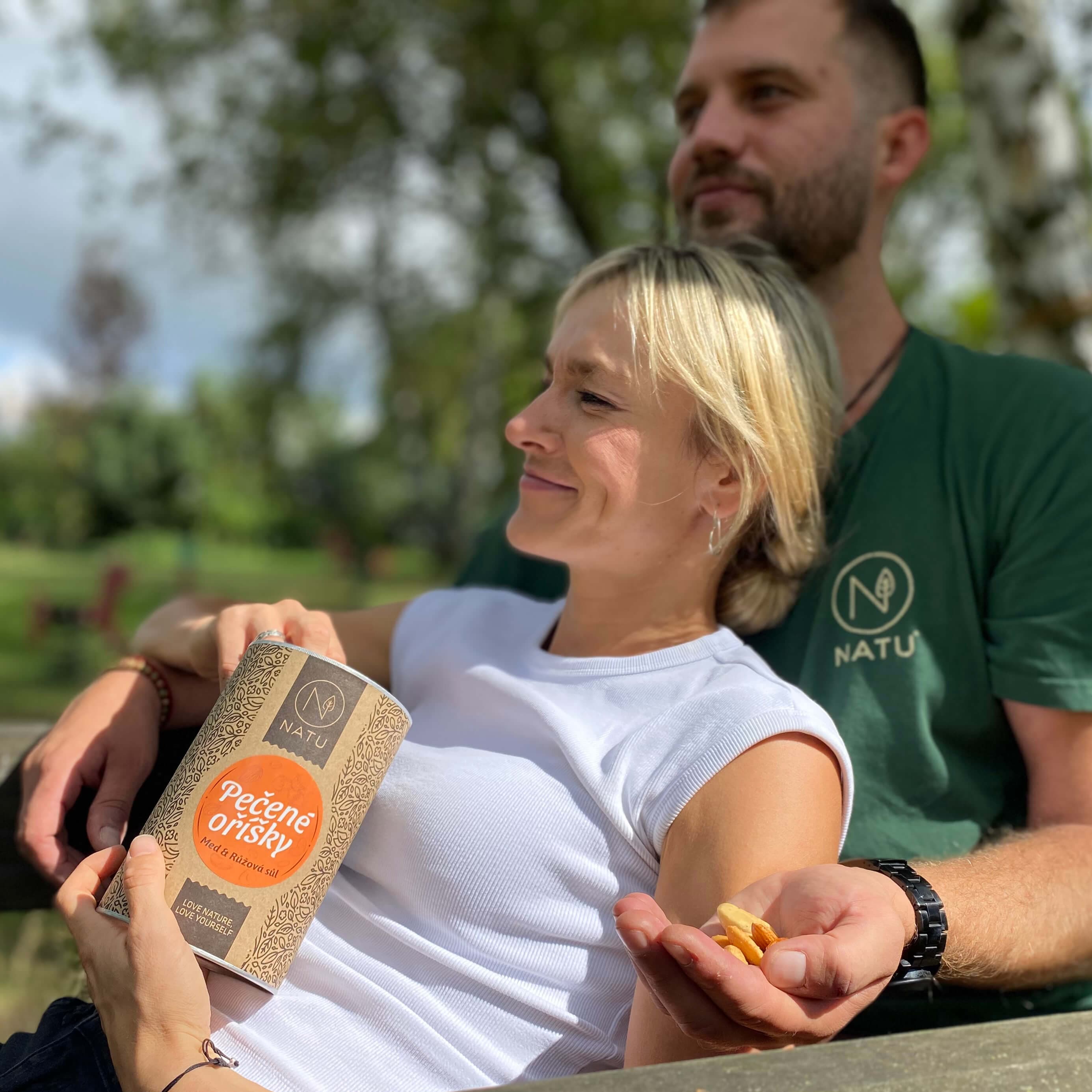 NATU Pečené oříšky s medem a solí 500g - náhled 4