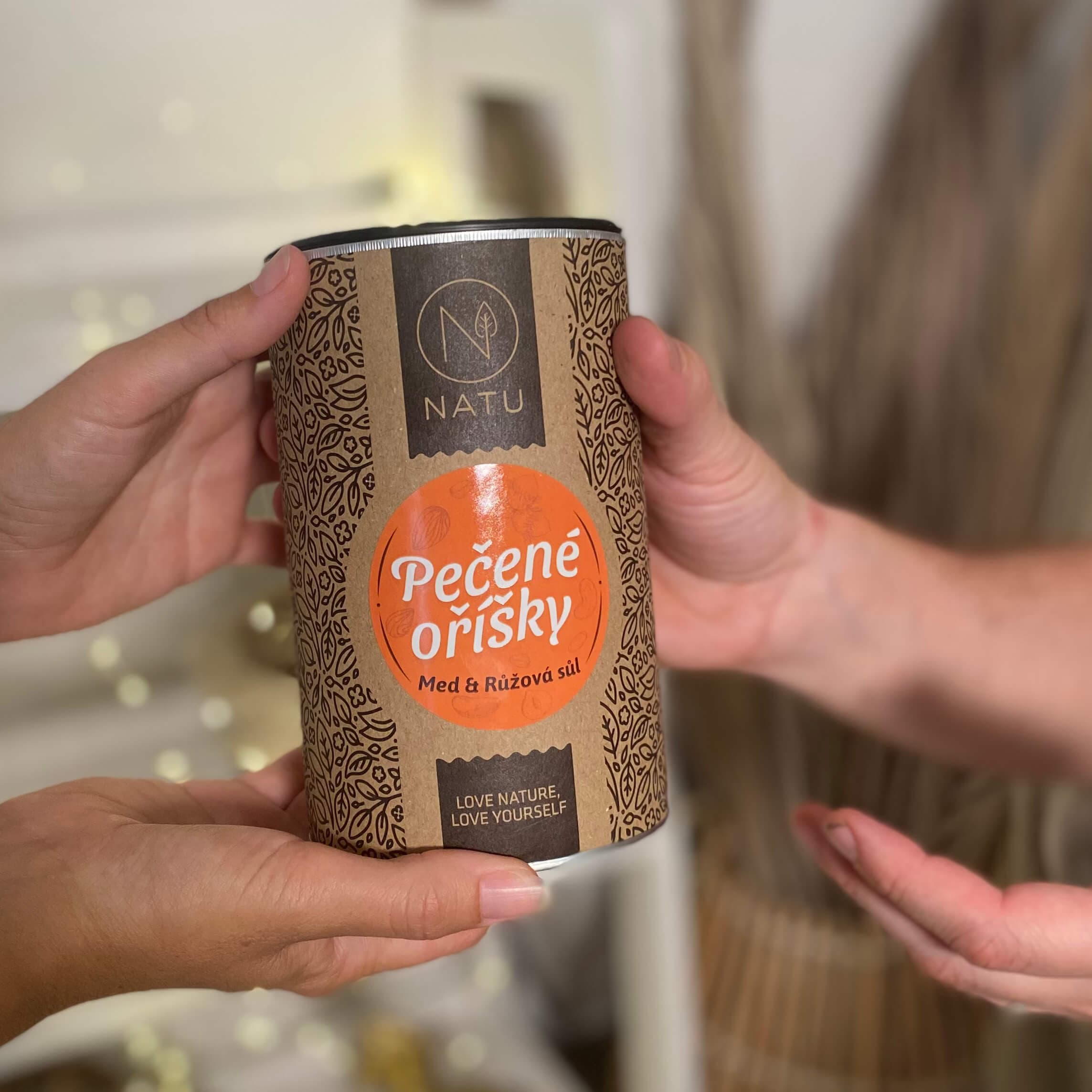 NATU Pečené oříšky s medem a solí 500g - náhled 5