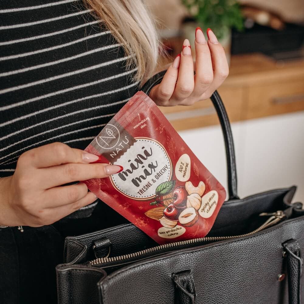 NATU Mini mix třešně a ořechy 80g - náhled 4