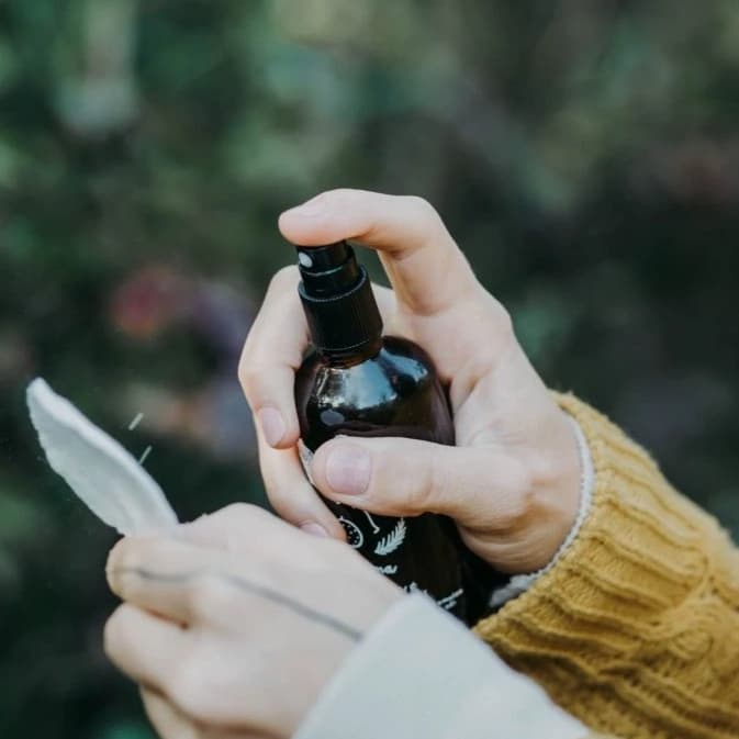 Alma odličovací emulze dvoufázová pro mastnou a aknózní pleť Vilínové pohlazení 100ml - náhled 4