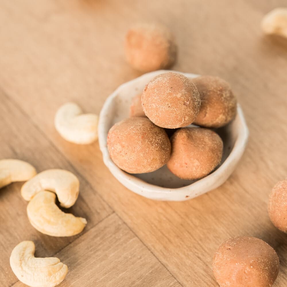 NATU Banánové kuličky s kešu krémem 70g - náhled 3