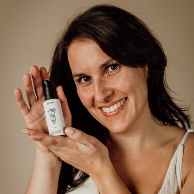 Alma pleťové sérum pro aknózní pleť s CBD a B6 Hébé 30ml - náhled 2