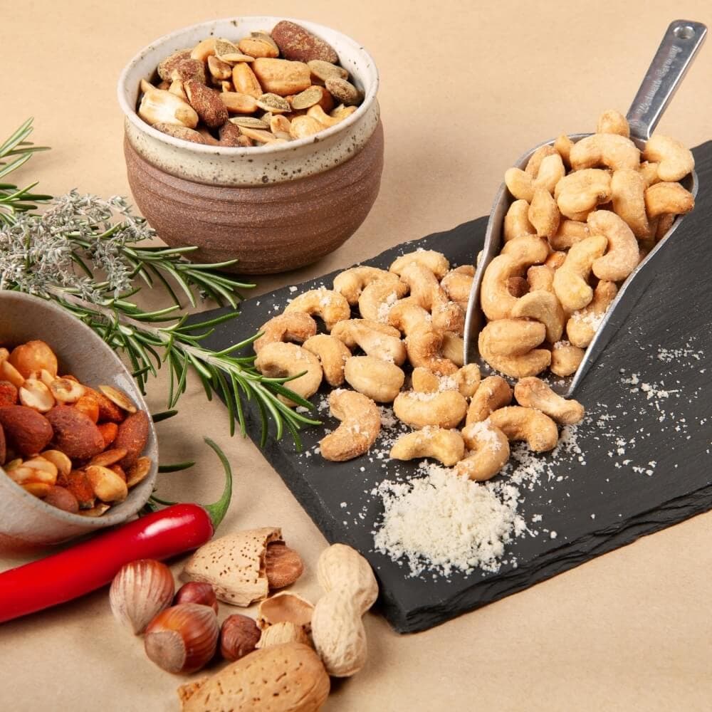 Kešu ořechy s parmezánem a Fleur de Sel BIO 160g - náhled 3