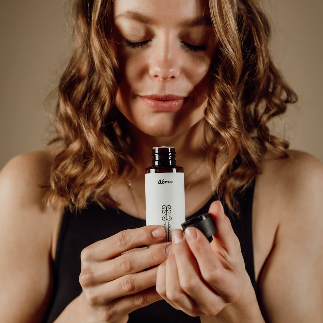 Alma čisticí emulze s vanilkou, tonka boby a allantoinem 100ml - náhled 3