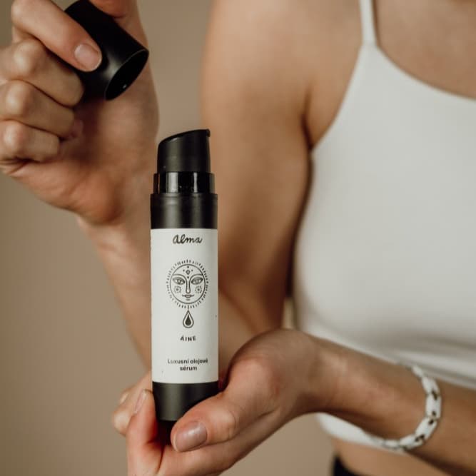 Alma olejové sérum luxusní s bakuchiolem, arktickou řasou a Q10 Áine 50ml - náhled 2