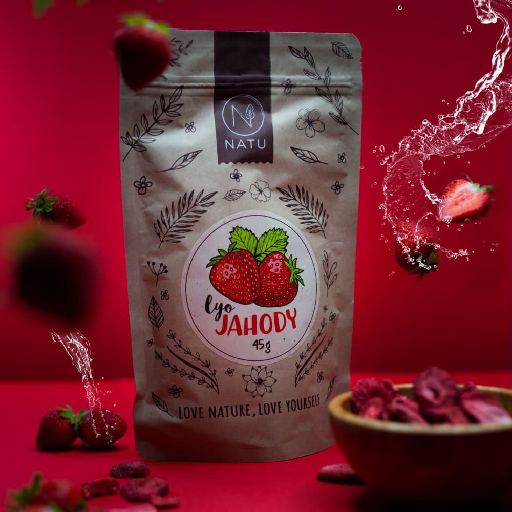 NATU Lyofilizované jahody plátky 45 g - náhled 3