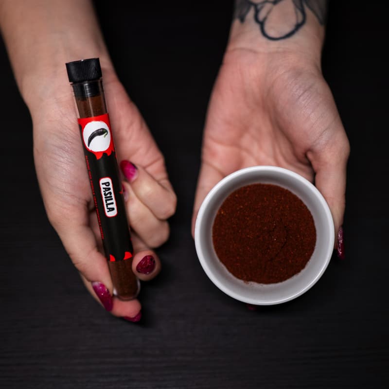 Pasilla chilli prášek 10 g - náhled 4