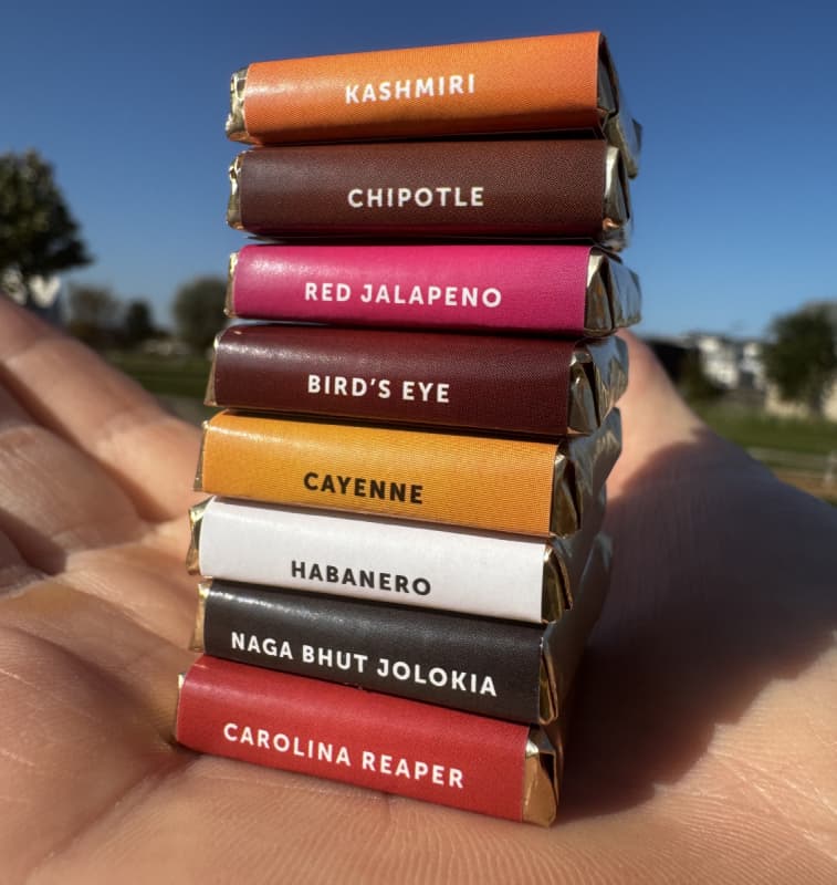 The Chilli Doctor - Karamelová čokoláda s chilli Cayenne 5 g - náhled 4