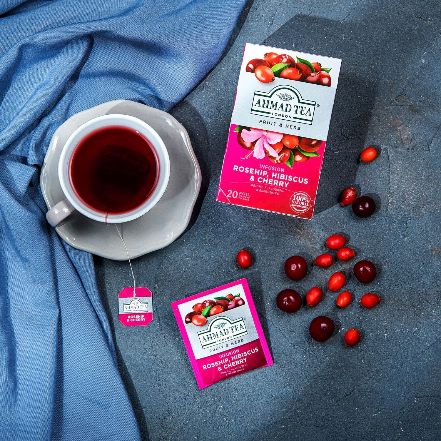Ahmad Tea | Rosehip, Hibiscus & Cherry | 20 alu sáčků - náhled 3